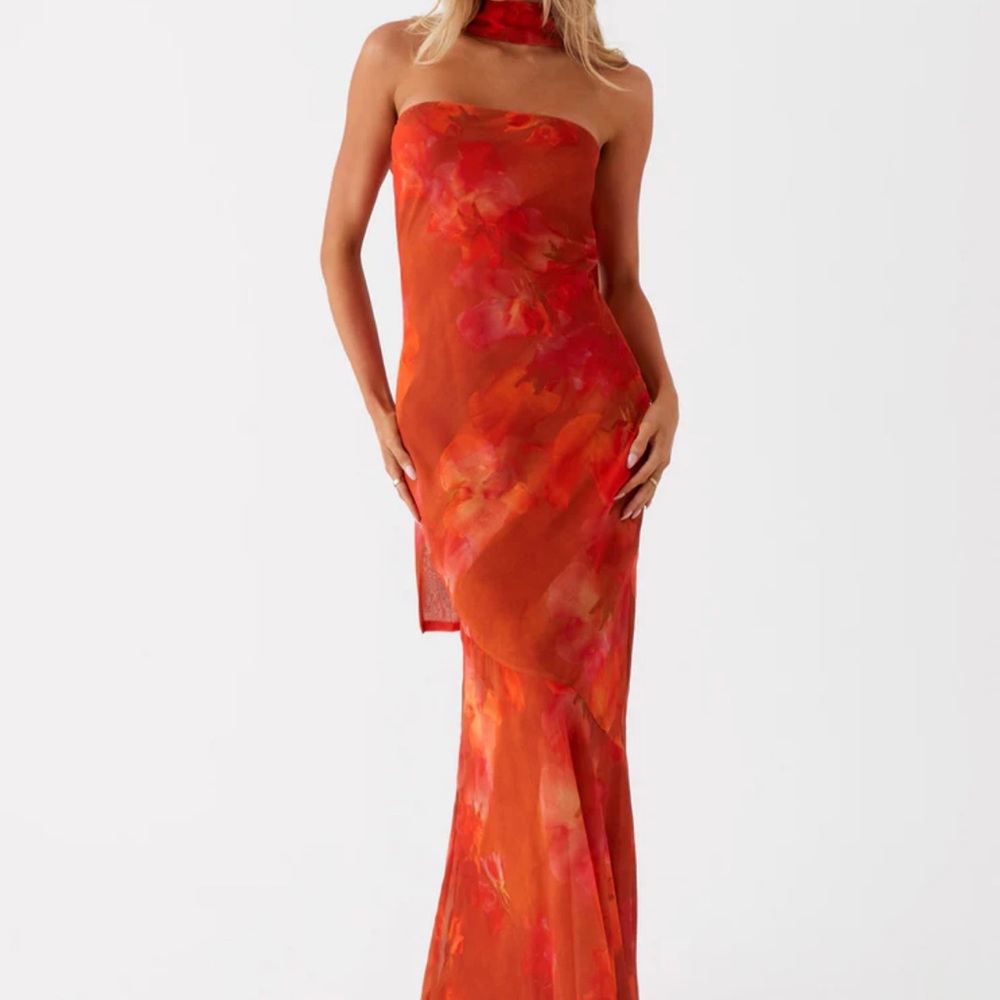 Under The Pagoda Maxi Dress In Amber
